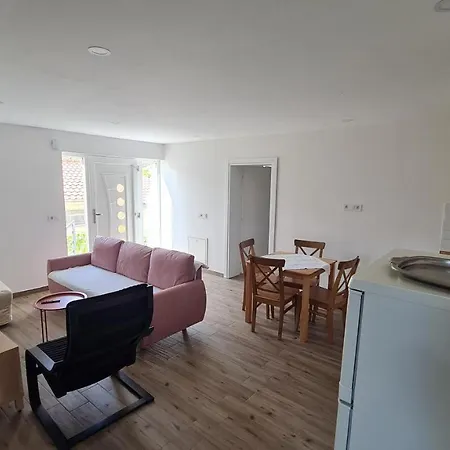 Mlinar - One Bedroom With Seaview Apartment Grebastica