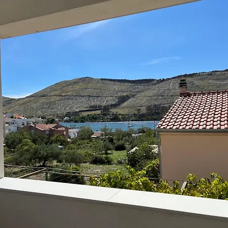 Mlinar - One Bedroom With Seaview * Grebastica