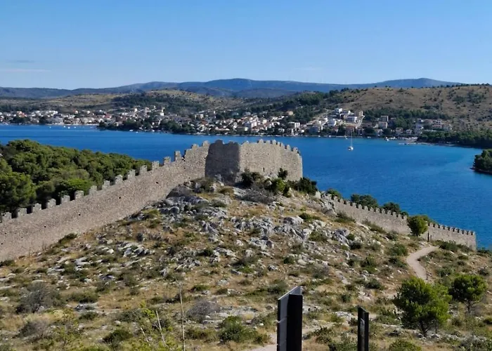 Mlinar - One Bedroom With Seaview Appartamento Grebaštica