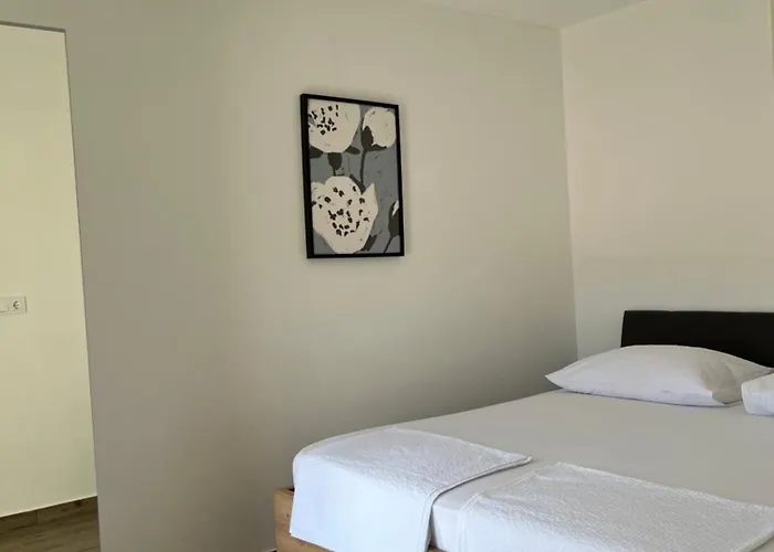 Lejlighed Mlinar - One Bedroom With Seaview